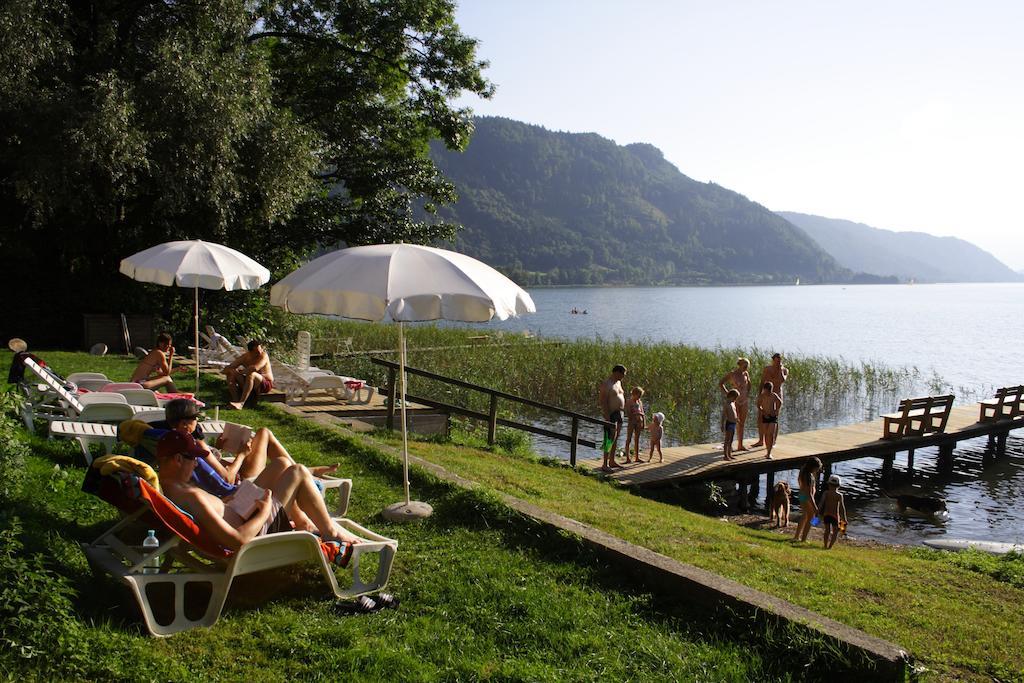 Seehaus Karantanien Am Ossiacher See Eksteriør bilde